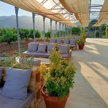 Romantic Stay In Grand Setting Alella Buitenkant foto